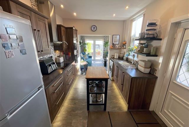 44, Aughton Road Swallownest, Sheffield photo 3