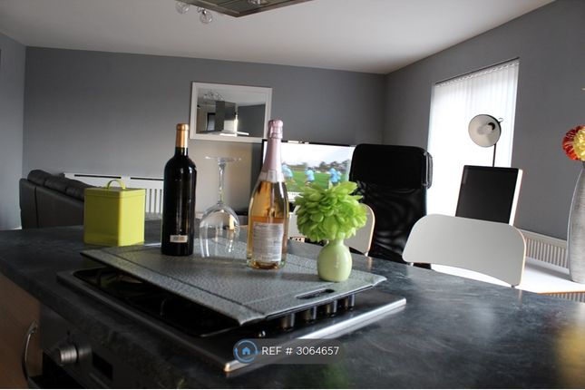 Arisdale Avenue, South Ockendon photo 2