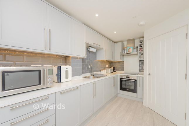 4-bed house on Cobden Terrace, John Street, Rochester, £450,000