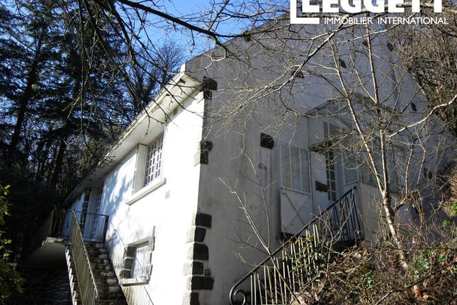 Villa for sale in Langonnet, Morbihan, Bretagne