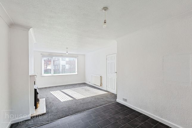 4, Langwood, Fleetwood photo 4