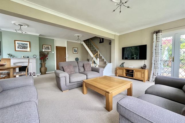 White Lodge, Sea Road, Fairlight photo 3