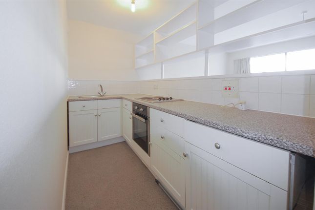 Studio for sale in Whitley Close, Stanwell, Staines