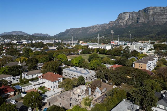 Town house for sale in Unit 1, 3 &amp; 4 Glendale Mews, 82 Pamyra Road, Claremont, Southern Suburbs, Western Cape, South Africa