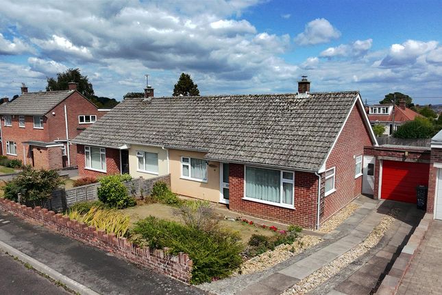 2-bed other on 12, Barn Close, Crewkerne, £284,000