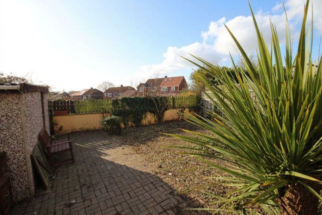 81, The Hollings, Leeds photo 4