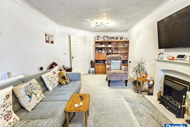 Flat 25,, Beeches Court, Ashill Road photo 4