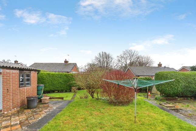 34, Chambers Lane, Mold photo 3