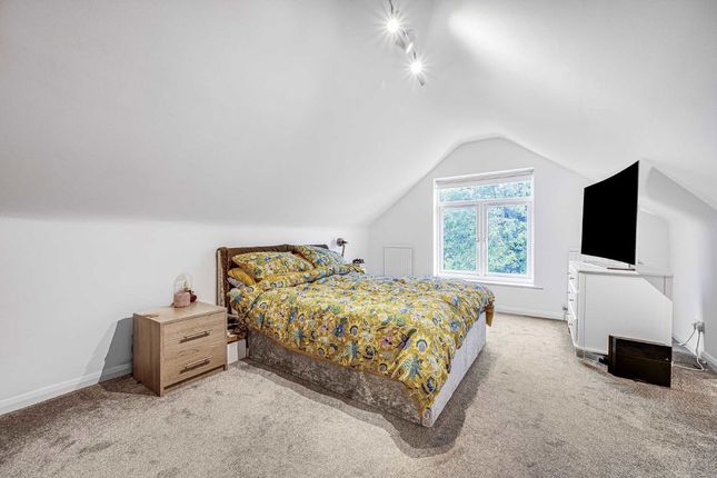 55E, Corfton Road, London photo 4
