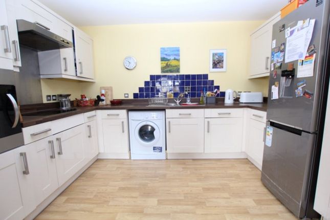 Flat for sale in Cresswell Close, Kidlington