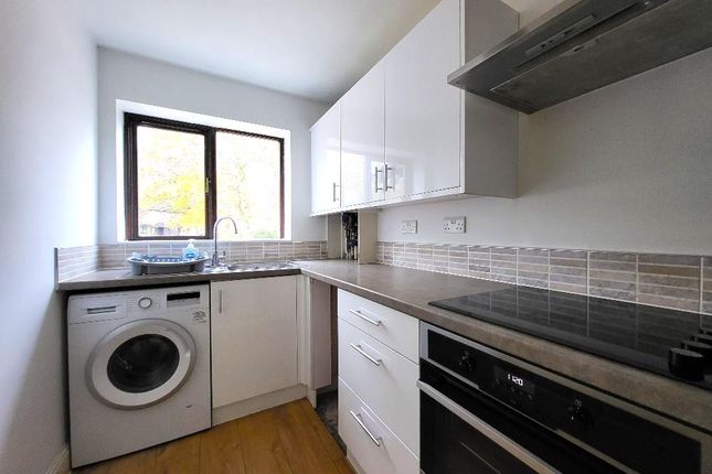 5, Bloomsbury Way, Ashford photo 5
