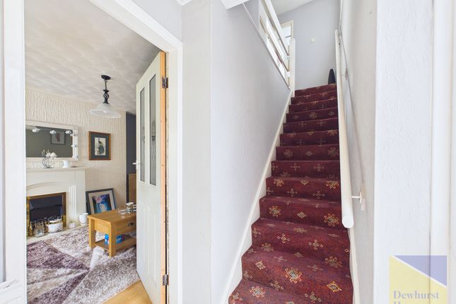 24, Longfield, Fulwood photo 2
