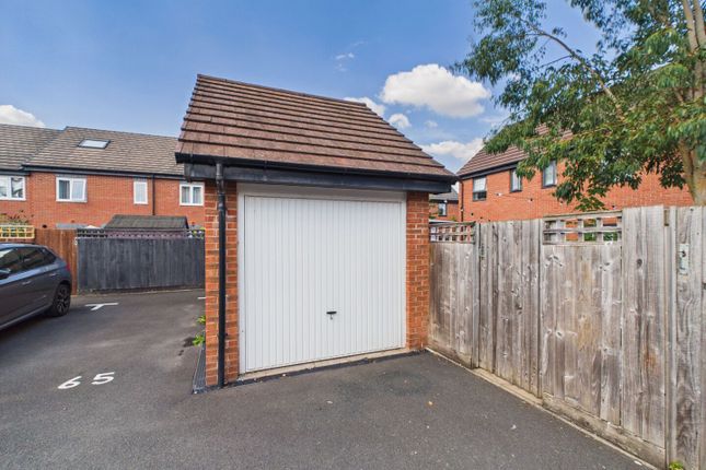 11, Daker Row, Telford photo 3
