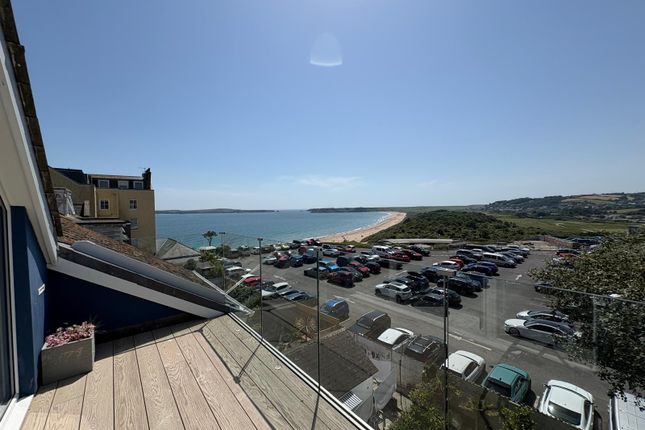 Flat 9, Islay Court 21-22, Tenby photo 5