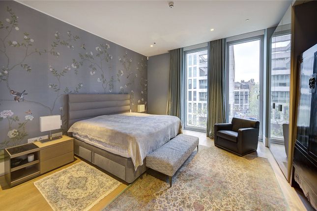 Flat for sale in Hollandgreen Place, London