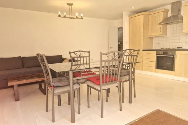 1 Candlelight Court,124 Romford Road, London photo 5