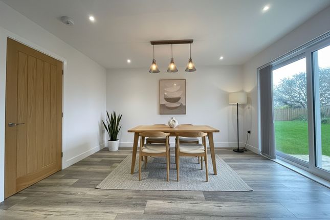 1 Pendeen Park, Redruth photo 3