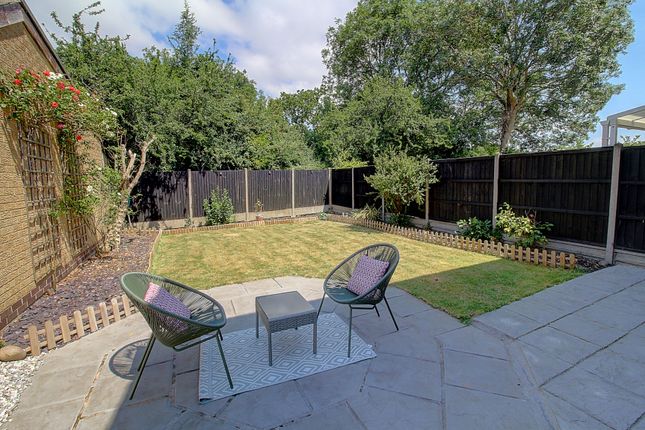 11, Newquay Close, Hinckley photo 4