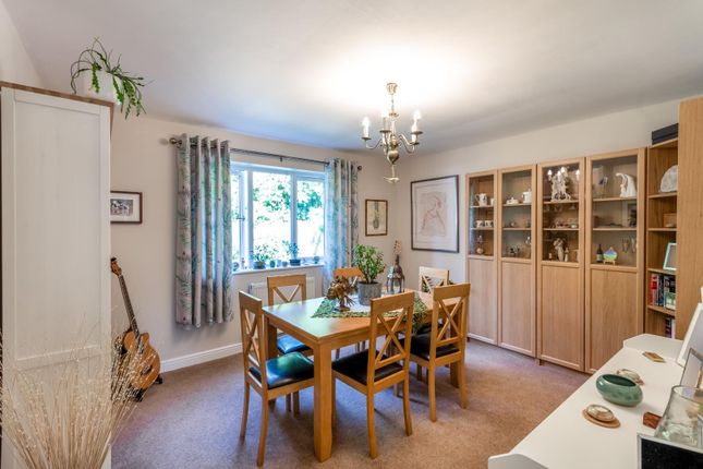 Goldrick Close, Misterton photo 3