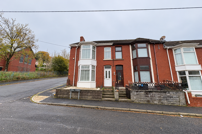 2 Hill View, Bridgend photo 2