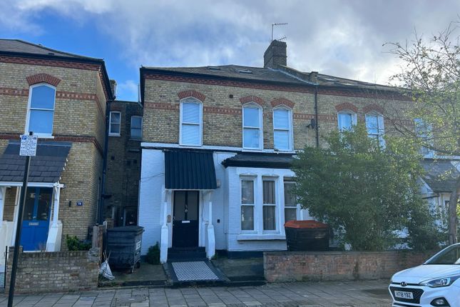 Thumbnail Property for sale in 75 Finsbury Park Road, Finsbury Park, London