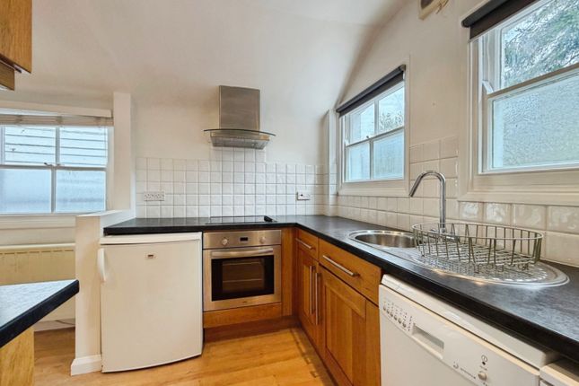 7, Bridewell Lane, Tenterden photo 2
