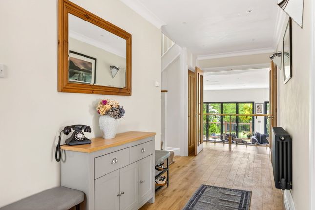 13, Walkfield Drive, Epsom photo 4