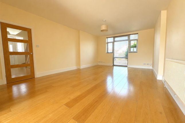 22, Jenton Avenue, Bexleyheath photo 3