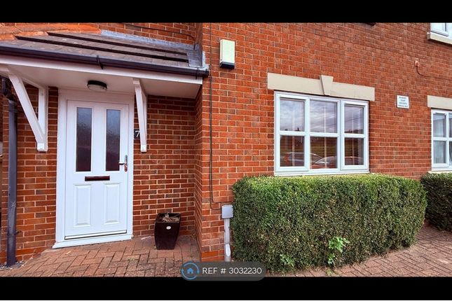 Mulberry Court, Horwich, Bolton photo 3