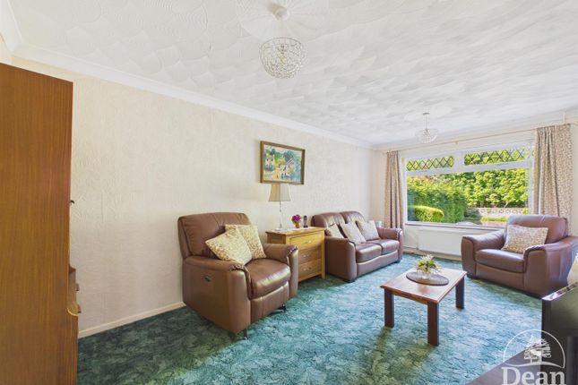 74, Primrose Hill, Lydney photo 4