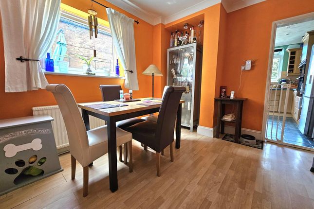 128, Calton Road, Linden photo 4