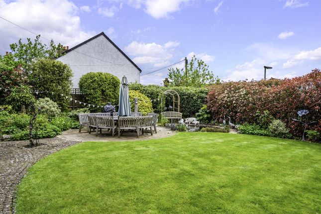 Detached house for sale in Pond Farm Close, Walton On The Hill, Tadworth