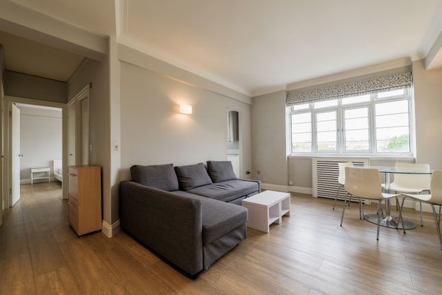 Thumbnail Flat to rent in Chatsworth Court, Pembroke Road