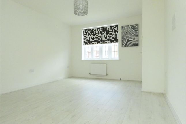 22, Firgrove Way, Prescot photo 4