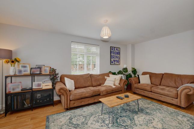 17, Arrow Drive, Hailsham photo 4
