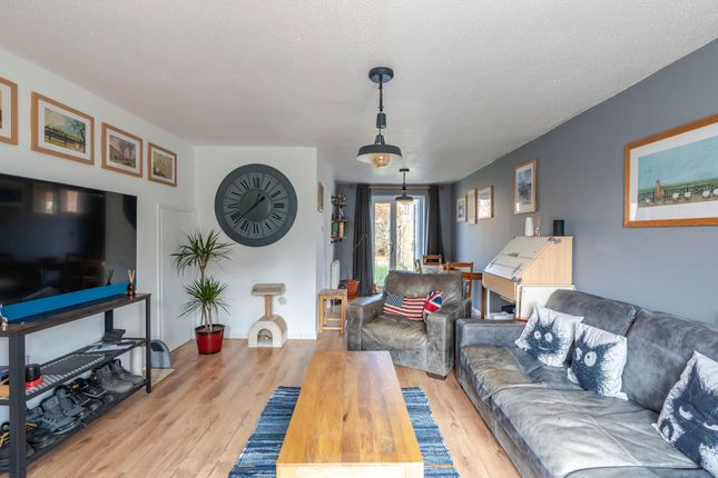 1 Taylor Court, Weston-super-Mare photo 4
