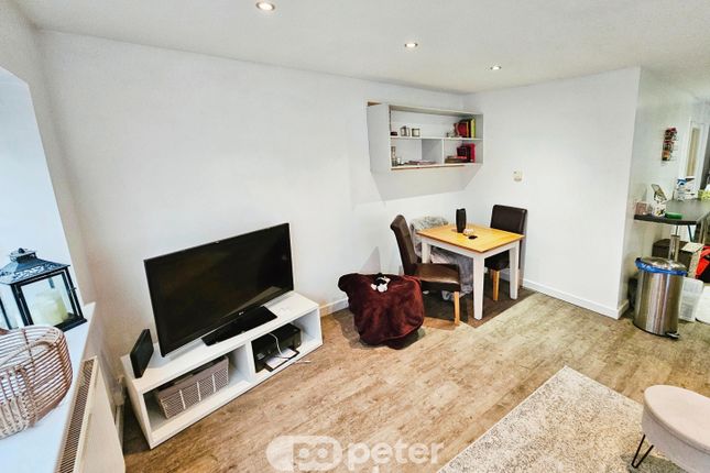 12a, Porthcawl photo 3