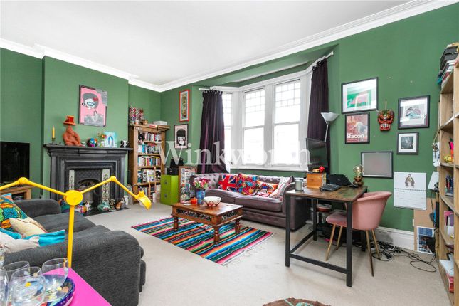 Flat for sale in Grand Parade, Green Lanes, London