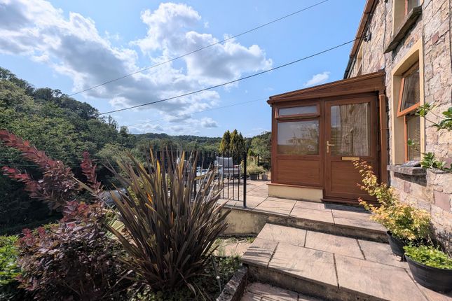 3-bed house on 52, Heol Gleien, Lower Cwmtwrch, £195,000
