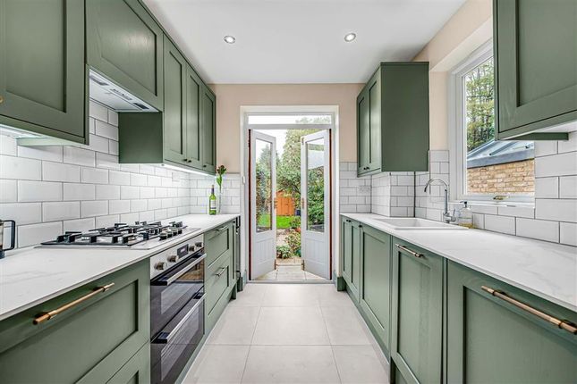 81, Hatcham Park Road, London photo 4