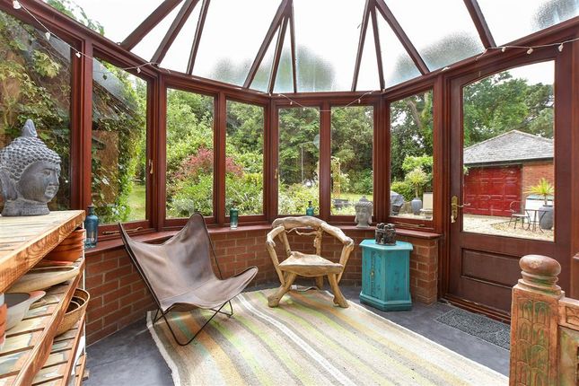 Fishbourne Lane, Ryde photo 4