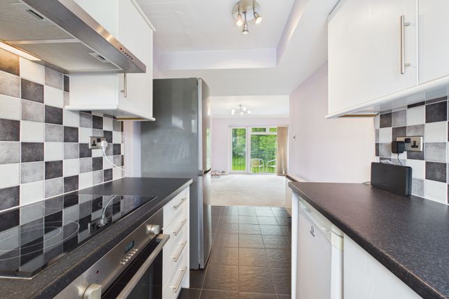 4, Abbeydale Court Ladies Spring Drive, Sheffield photo 4