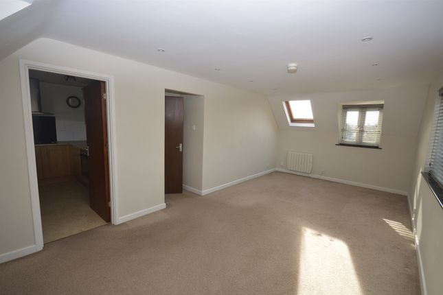 4 Angle Side, Essex photo 3