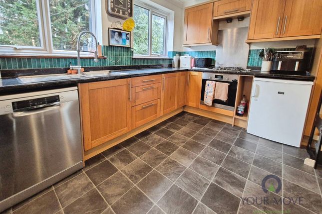 57, Manor Way, East Sussex photo 3