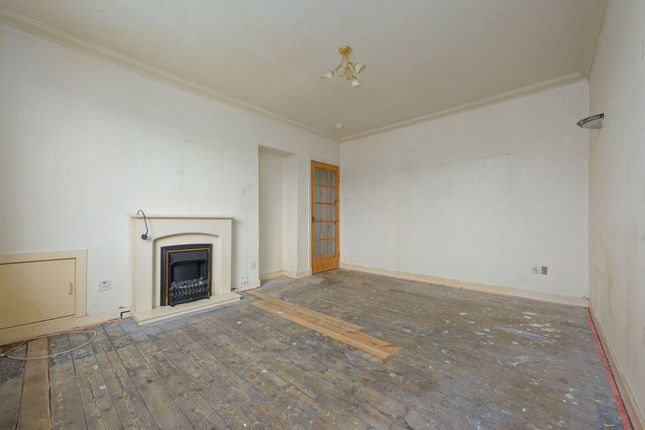 2 St. Catherine Main Road, Falkirk photo 3