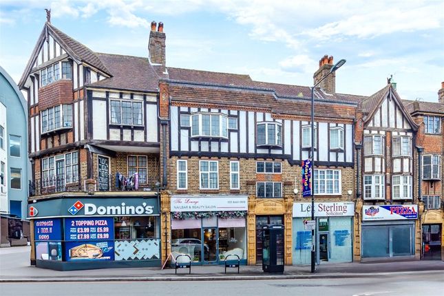 1-bed flat on 14A, Tudor Court, Purley, £225,000