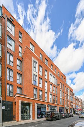 Studio flat on Filmworks, Ealing Broadway, £350,000