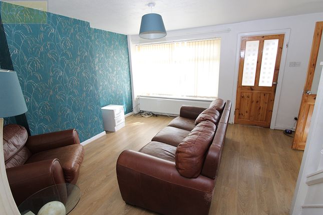 29 Coll Drive, Davyhulme photo 3