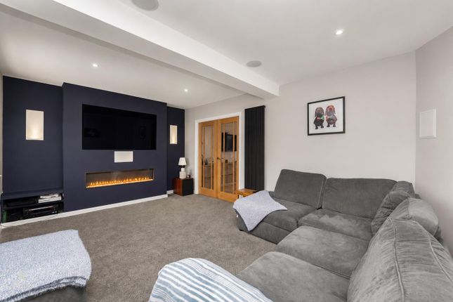 5, Springfield Road, Bury photo 3