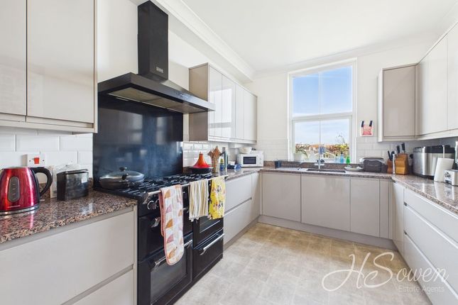 5, Perinville Road, Torquay photo 4